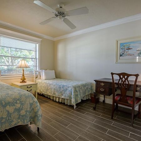 Home By Beach 5 - The Treehouse Naples Ngoại thất bức ảnh